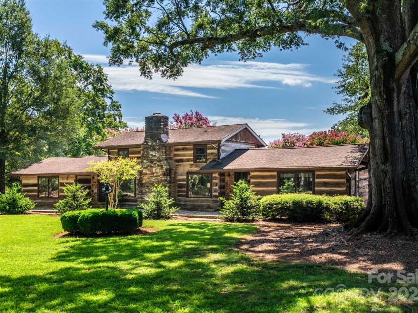 3651 Nc 10 Highway, Newton, NC 28658.  MLS# CAR4290663, YatesRealty ID 3230. 