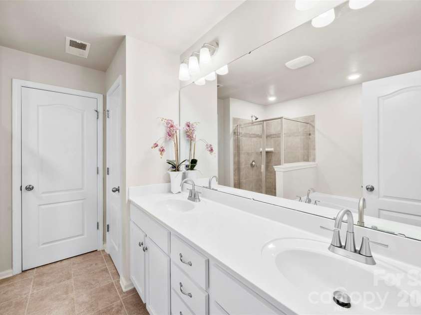 5379 Orchid Bloom Drive, Fort Mill, SC 29707.  MLS# CAR4387301, YatesRealty ID 32301. 