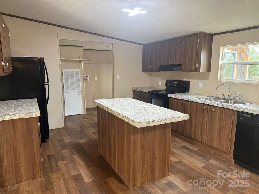 1056 Hard Scrabble Court, Cleveland, NC 27013.  MLS# CAR4288215, YatesRealty ID 32302. 