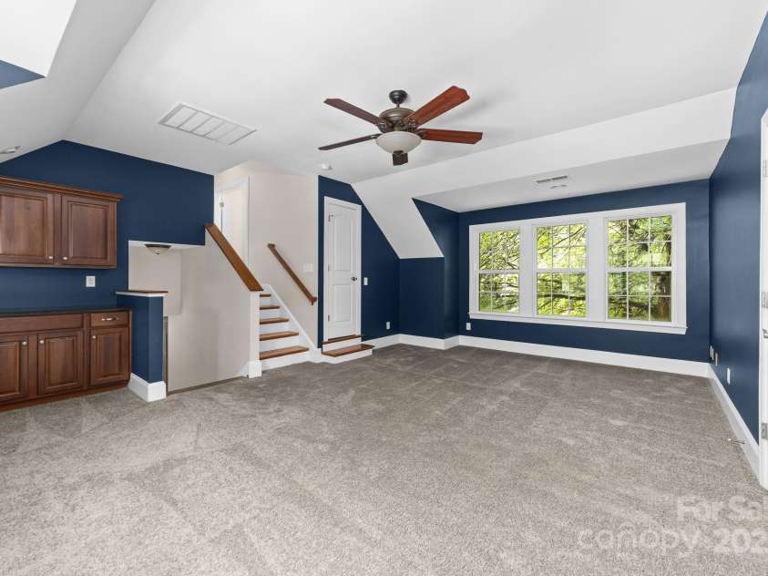 14504 Henry Harrison Stillwell Drive, Huntersville, NC 28078.  MLS# CAR4288907, YatesRealty ID 32304. Recreaation area