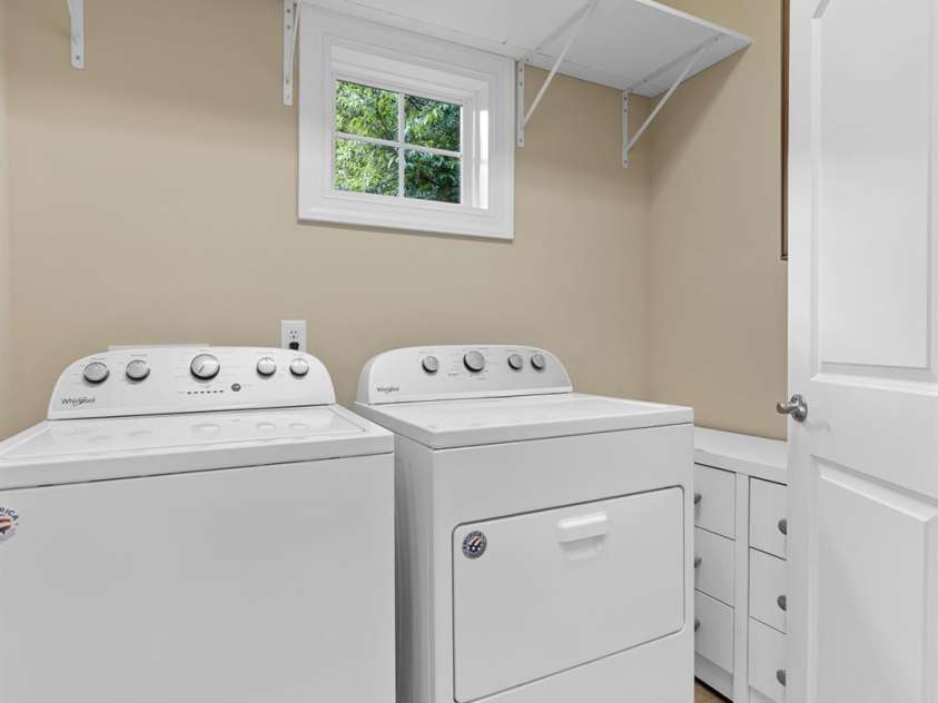 14504 Henry Harrison Stillwell Drive, Huntersville, NC 28078.  MLS# CAR4288907, YatesRealty ID 32304. Second floor laundry