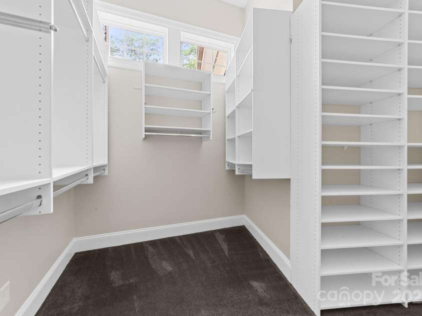 14504 Henry Harrison Stillwell Drive, Huntersville, NC 28078.  MLS# CAR4288907, YatesRealty ID 32304. Walk-in closet