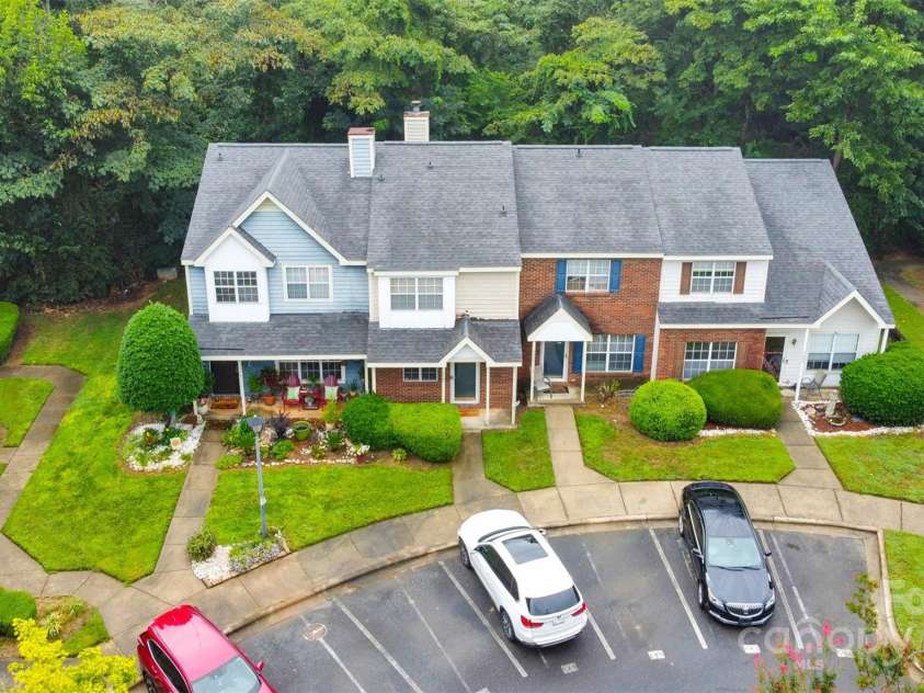 3604 Huyton Court, Charlotte, NC 28215.  MLS# CAR4290422, YatesRealty ID 32306. 