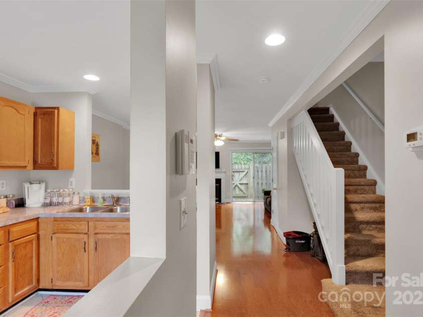 3604 Huyton Court, Charlotte, NC 28215.  MLS# CAR4290422, YatesRealty ID 32306. 