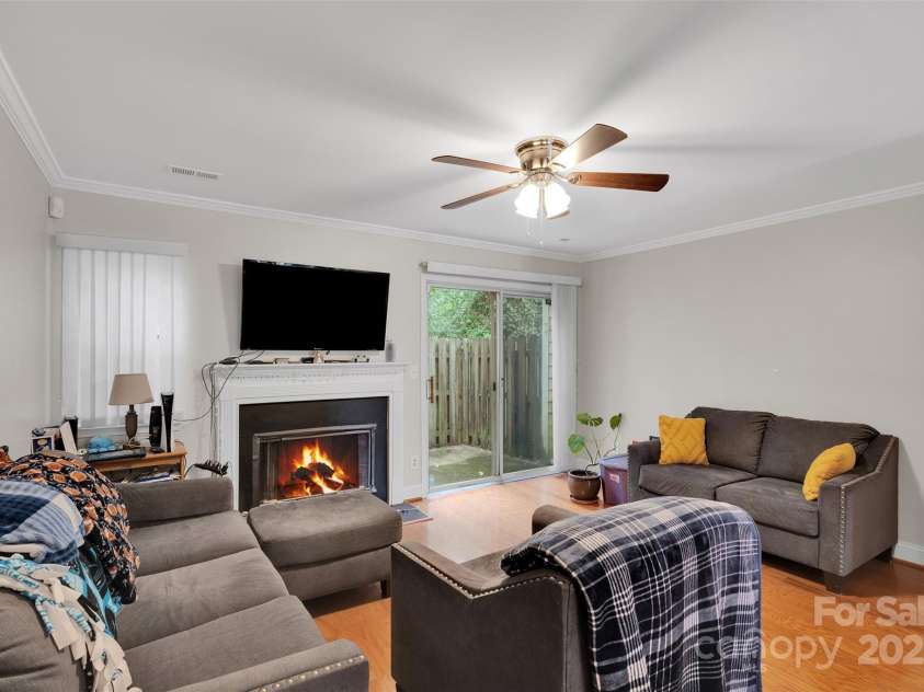 3604 Huyton Court, Charlotte, NC 28215.  MLS# CAR4290422, YatesRealty ID 32306. 