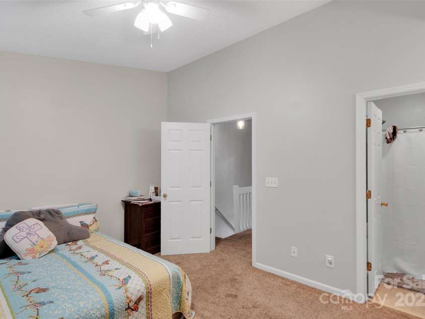 3604 Huyton Court, Charlotte, NC 28215.  MLS# CAR4290422, YatesRealty ID 32306. 