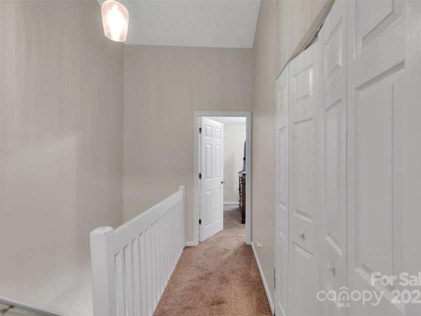 3604 Huyton Court, Charlotte, NC 28215.  MLS# CAR4290422, YatesRealty ID 32306. 