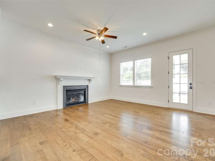 13702 Tranquil Day Drive, Matthews, NC 28105.  MLS# CAR4387732, YatesRealty ID 32307. 