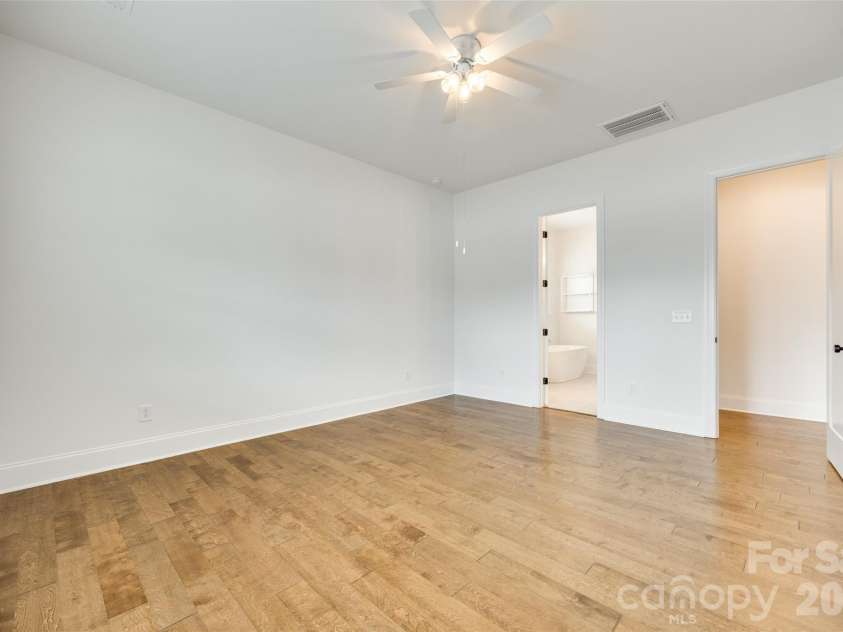 13702 Tranquil Day Drive, Matthews, NC 28105.  MLS# CAR4387732, YatesRealty ID 32307. 