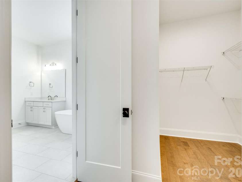 13702 Tranquil Day Drive, Matthews, NC 28105.  MLS# CAR4387732, YatesRealty ID 32307. 