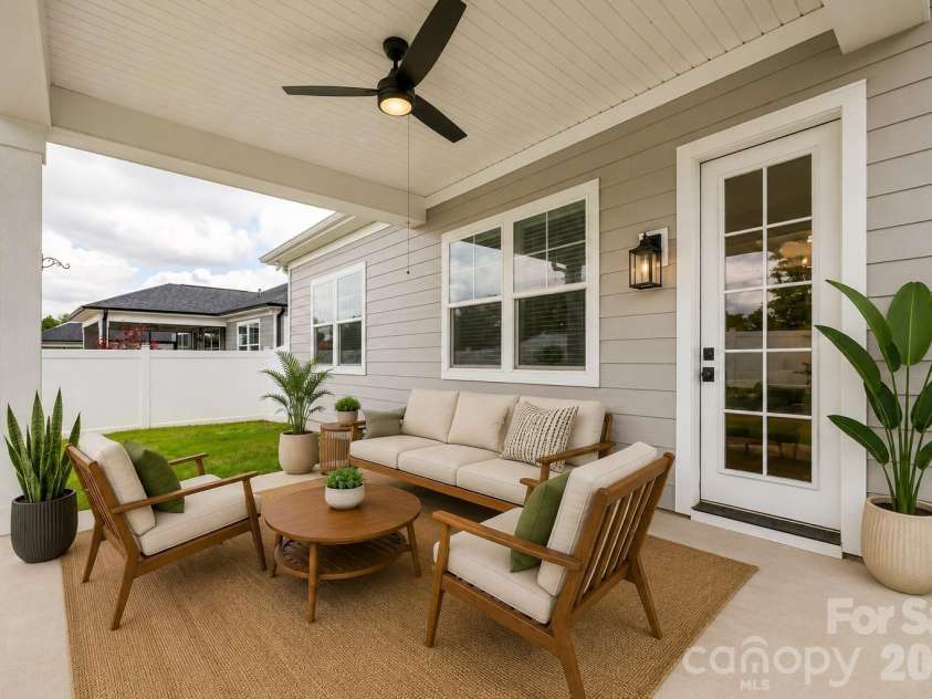 13702 Tranquil Day Drive, Matthews, NC 28105.  MLS# CAR4387732, YatesRealty ID 32307. 