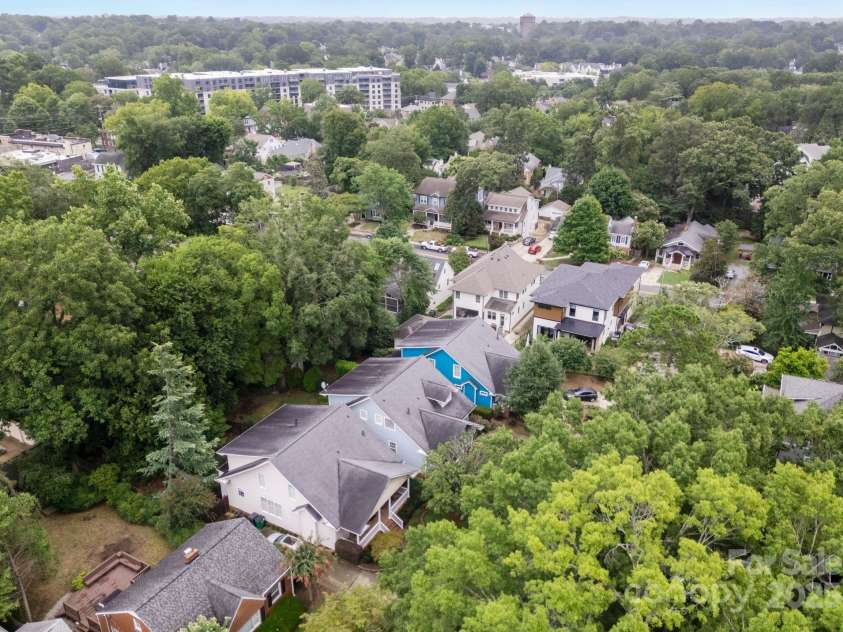 1533 Ideal Way, Charlotte, NC 28203.  MLS# CAR4288436, YatesRealty ID 32307. 