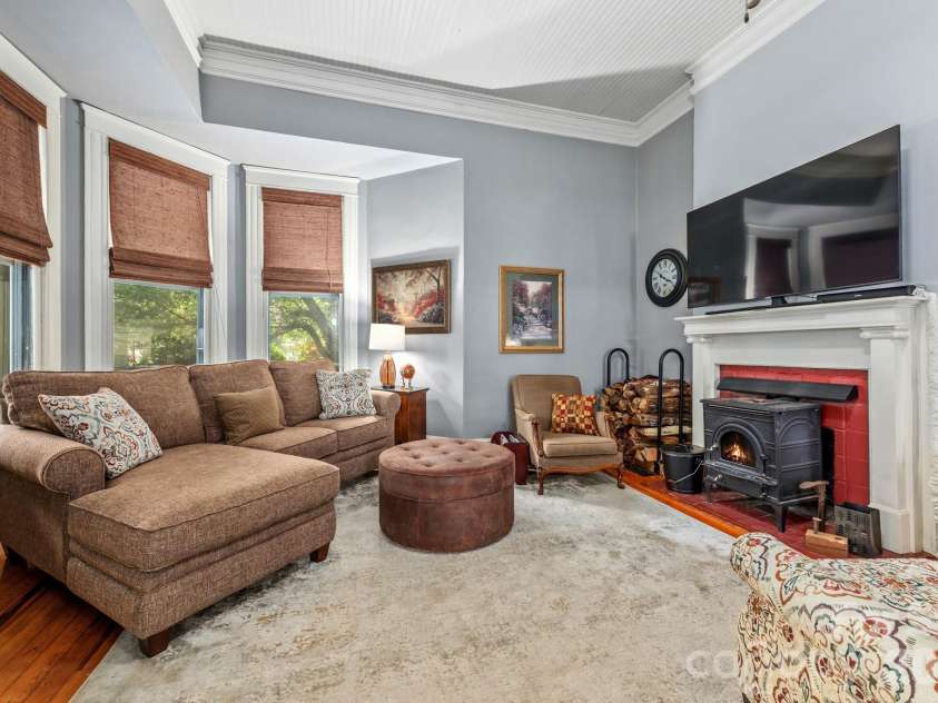 306 Houston Street, Monroe, NC 28112.  MLS# CAR4394071, YatesRealty ID 32308. 