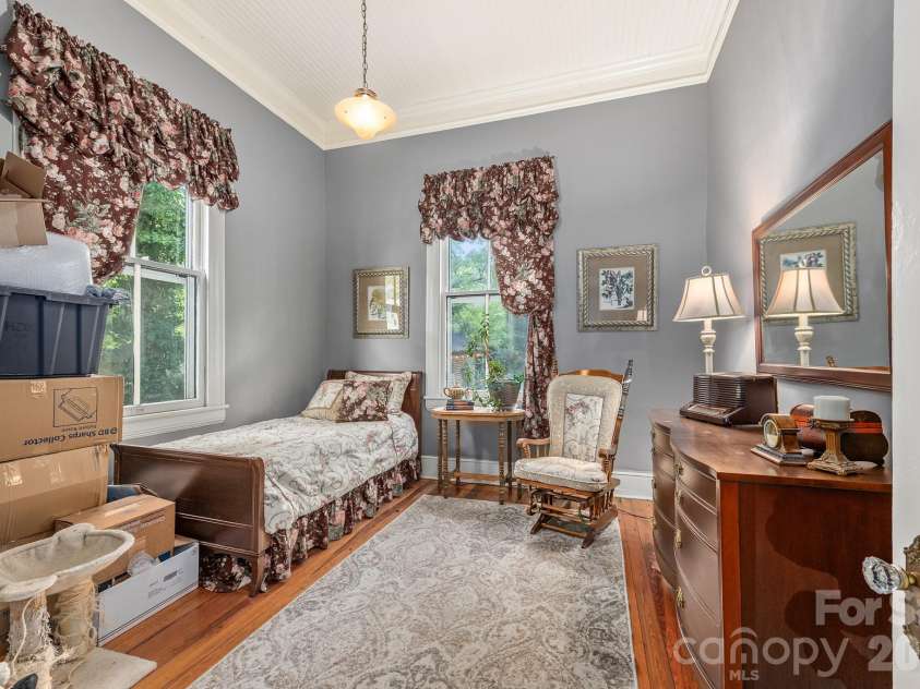 306 Houston Street, Monroe, NC 28112.  MLS# CAR4394071, YatesRealty ID 32308. 