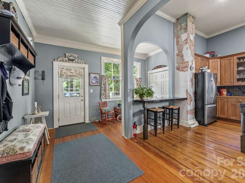 306 Houston Street, Monroe, NC 28112.  MLS# CAR4394071, YatesRealty ID 32308. 
