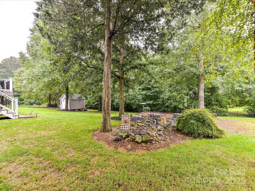 2817 Pulaski Drive, Monroe, NC 28110.  MLS# CAR4291034, YatesRealty ID 32309. 