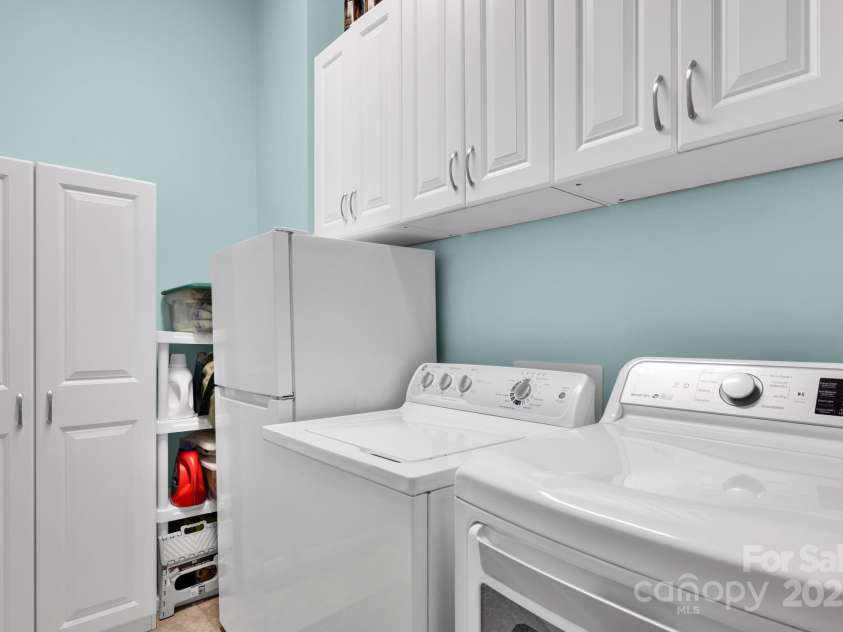 2172 Paddlers Cove Drive, Clover, SC 29710.  MLS# CAR4224362, YatesRealty ID 3231. 