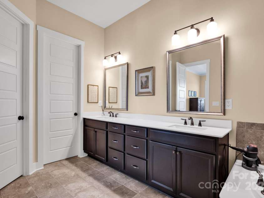 2172 Paddlers Cove Drive, Clover, SC 29710.  MLS# CAR4224362, YatesRealty ID 3231. 