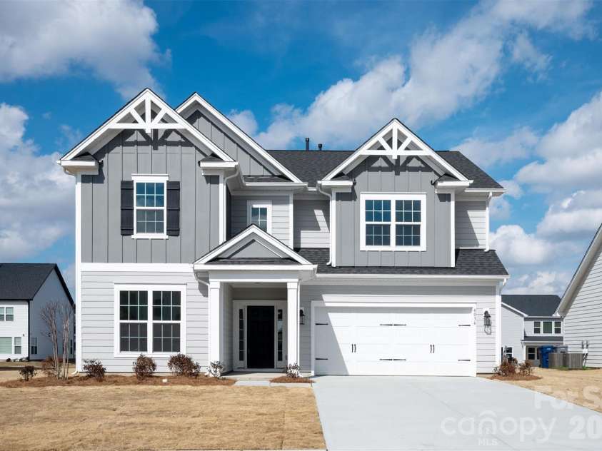 4036 Zinnia Drive, Harrisburg, NC 28075.  MLS# CAR4292830, YatesRealty ID 3231. 