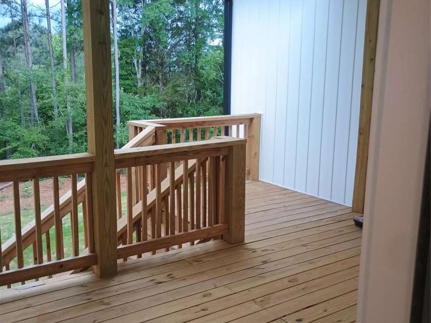139 Blue Sky Circle, Shelby, NC 28152.  MLS# CAR4375844, YatesRealty ID 32311. COVERED DECK