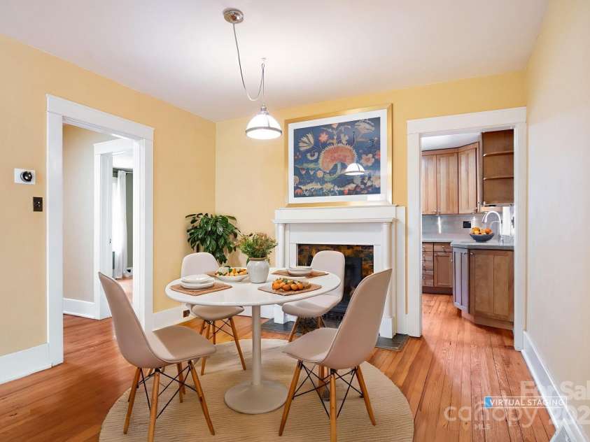 30 Monroe Place, Asheville, NC 28801.  MLS# CAR4284372, YatesRealty ID 32311. Open Floor Plan for Living/Dining/Office