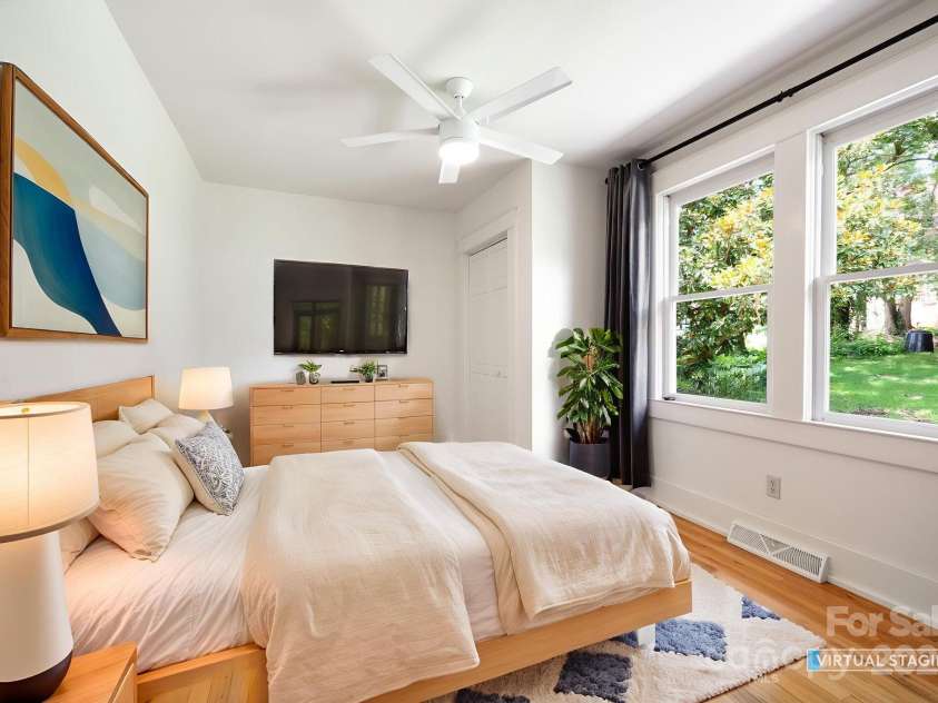 30 Monroe Place, Asheville, NC 28801.  MLS# CAR4284372, YatesRealty ID 32311. Third Bedroom off the Office Area