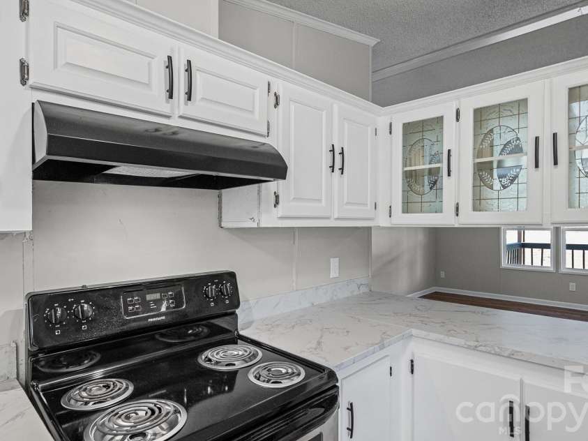 3532 4th Avenue Lane, Conover, NC 28613.  MLS# CAR4396463, YatesRealty ID 32312. 