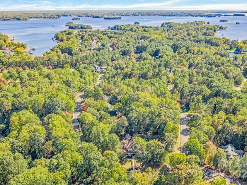 157 Dedham Loop, Mooresville, NC 28117.  MLS# CAR4306106, YatesRealty ID 32313. 