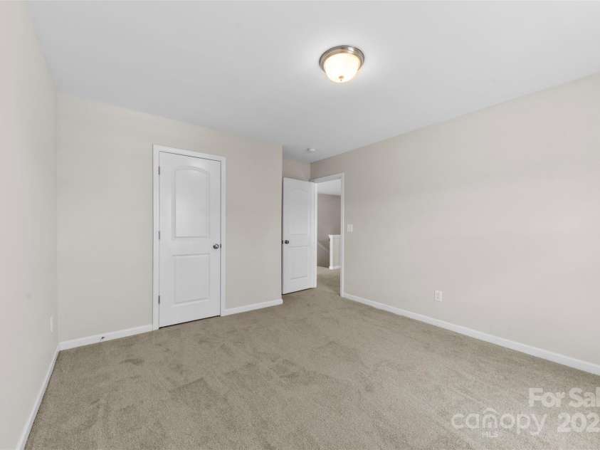 208 Paradise Hills Circle, Mooresville, NC 28115.  MLS# CAR4285799, YatesRealty ID 32314. 