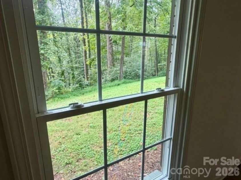 845 Cherokee Place, Lenoir, NC 28645.  MLS# CAR4425267, YatesRealty ID 32314. 