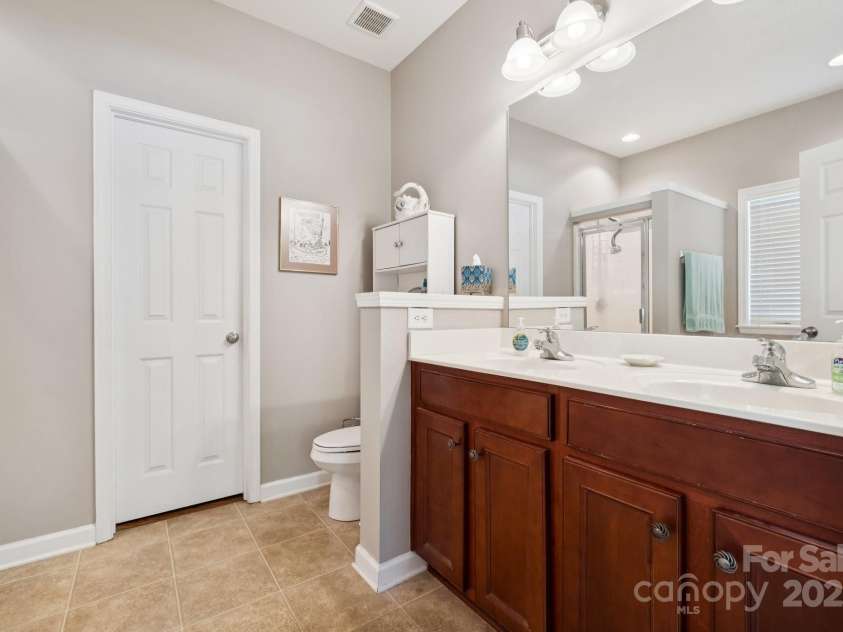 358 Rose Garden Court, Rock Hill, SC 29732.  MLS# CAR4288450, YatesRealty ID 32316. 