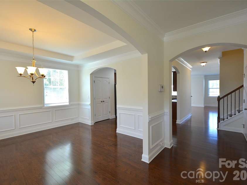5825 Pepperpike Way, Charlotte, NC 28213.  MLS# CAR4396486, YatesRealty ID 32316. 