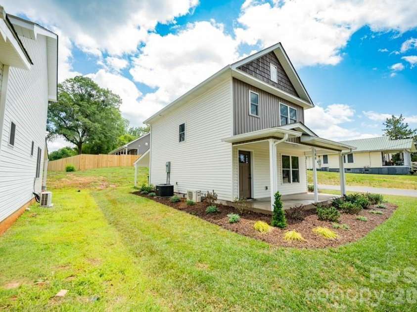 166 Illinois Street, Spindale, NC 28160.  MLS# CAR4394953, YatesRealty ID 32317. 