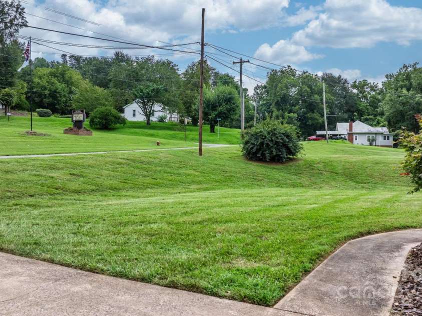 414 Bethel Road, Morganton, NC 28655.  MLS# CAR4287404, YatesRealty ID 32318. 