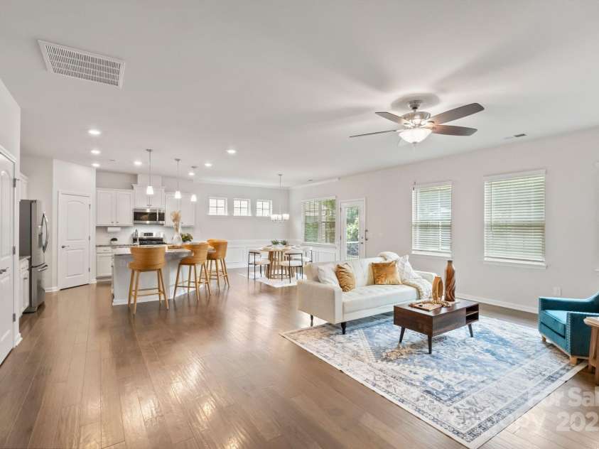 360 Picasso Trail, Mount Holly, NC 28120.  MLS# CAR4289859, YatesRealty ID 32319. Open Concept Living