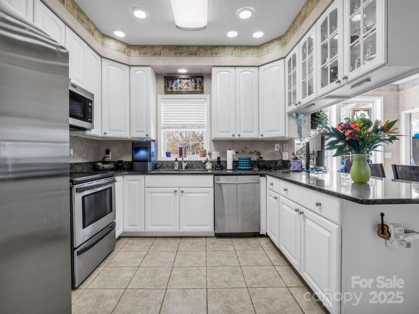 532 Harvey Logan Road, Bostic, NC 28018.  MLS# CAR4219327, YatesRealty ID 3232. 
