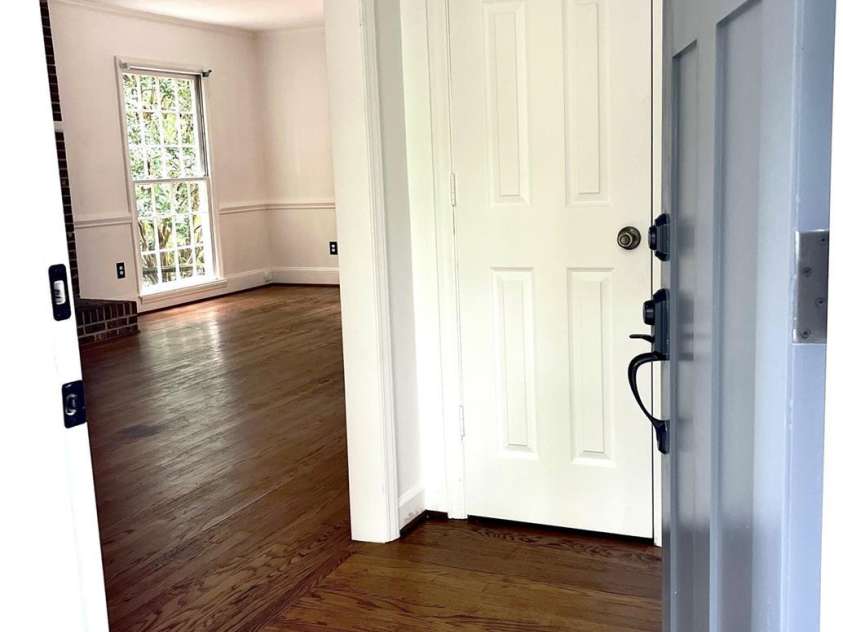 4212 Meadowridge Drive, Charlotte, NC 28226.  MLS# CAR4283927, YatesRealty ID 32320. Front Door