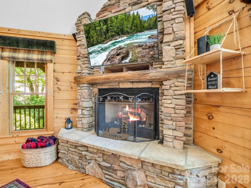 136 Dalton Court, Lake Lure, NC 28746.  MLS# CAR4389045, YatesRealty ID 32321. 