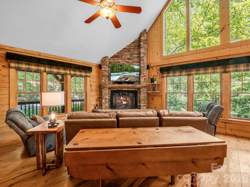 136 Dalton Court, Lake Lure, NC 28746.  MLS# CAR4389045, YatesRealty ID 32321. 