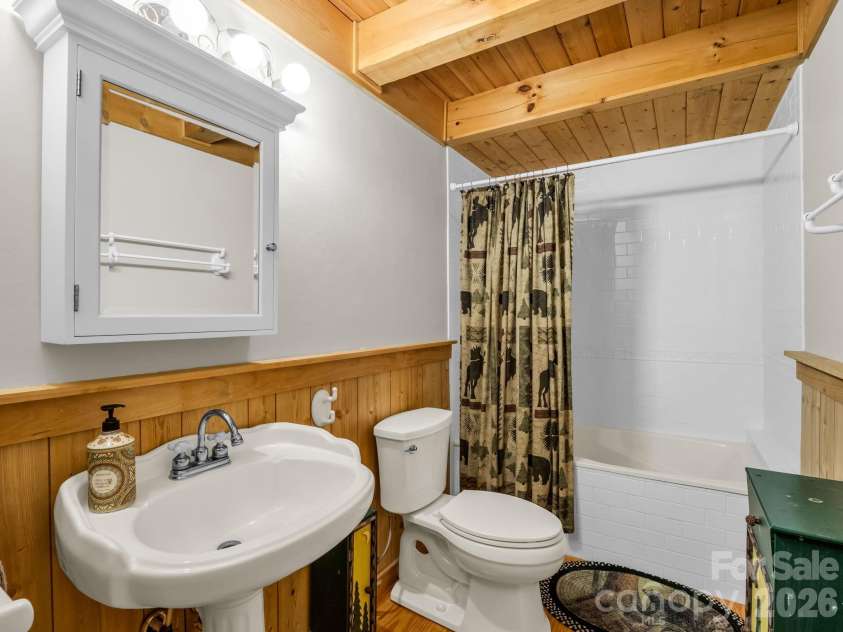 136 Dalton Court, Lake Lure, NC 28746.  MLS# CAR4389045, YatesRealty ID 32321. 