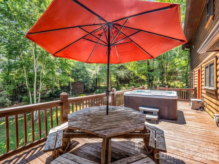 136 Dalton Court, Lake Lure, NC 28746.  MLS# CAR4389045, YatesRealty ID 32321. 