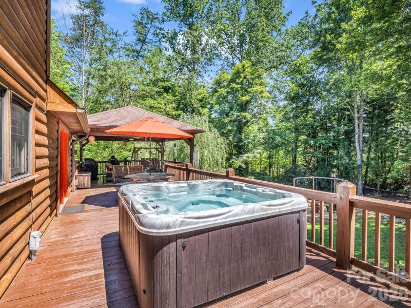 136 Dalton Court, Lake Lure, NC 28746.  MLS# CAR4389045, YatesRealty ID 32321. 