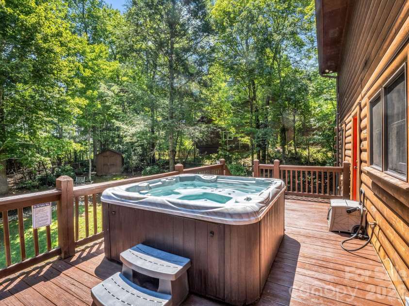 136 Dalton Court, Lake Lure, NC 28746.  MLS# CAR4389045, YatesRealty ID 32321. 