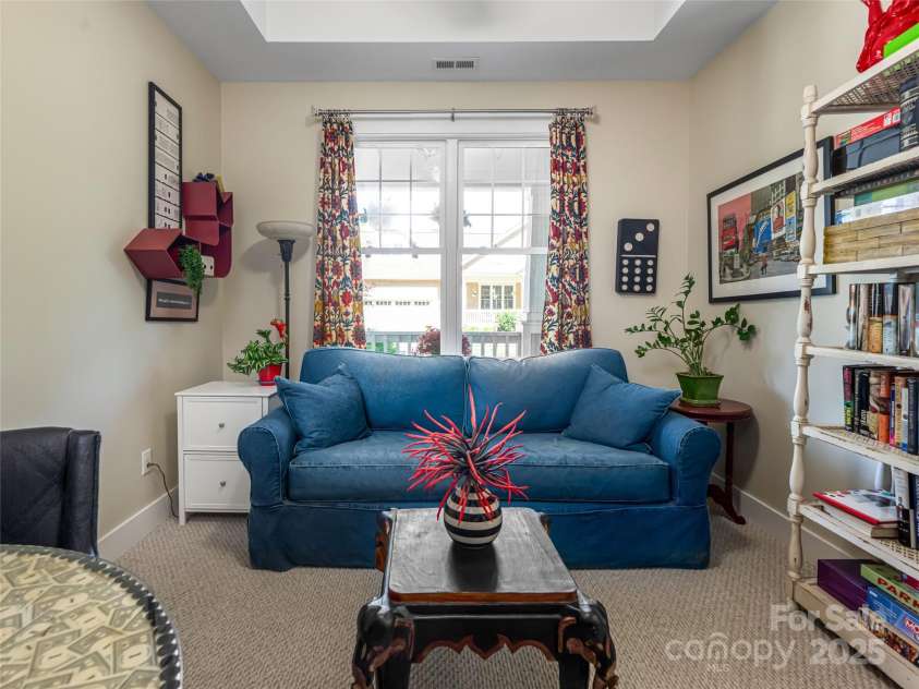 38 Pinebrook Club Drive, Asheville, NC 28804.  MLS# CAR4277289, YatesRealty ID 32321. 