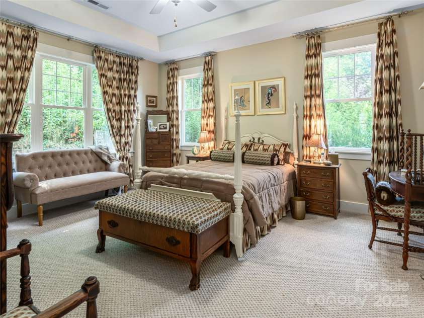 38 Pinebrook Club Drive, Asheville, NC 28804.  MLS# CAR4277289, YatesRealty ID 32321. Primary suite has tray ceilings