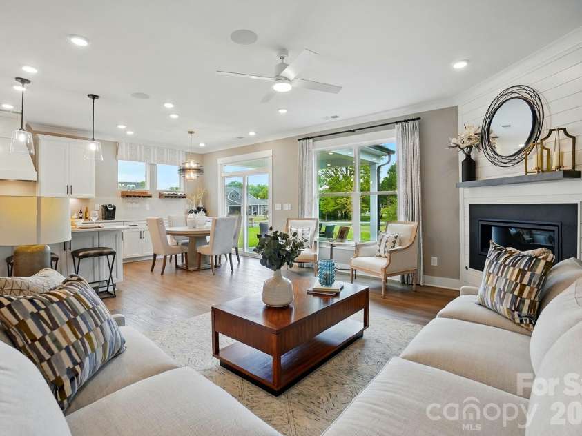 1022 Heritage Pointe, Indian Trail, NC 28079.  MLS# CAR4396519, YatesRealty ID 32322. Family Room