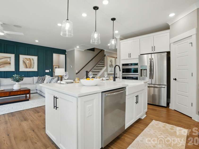 1022 Heritage Pointe, Indian Trail, NC 28079.  MLS# CAR4396519, YatesRealty ID 32322. Kitchen