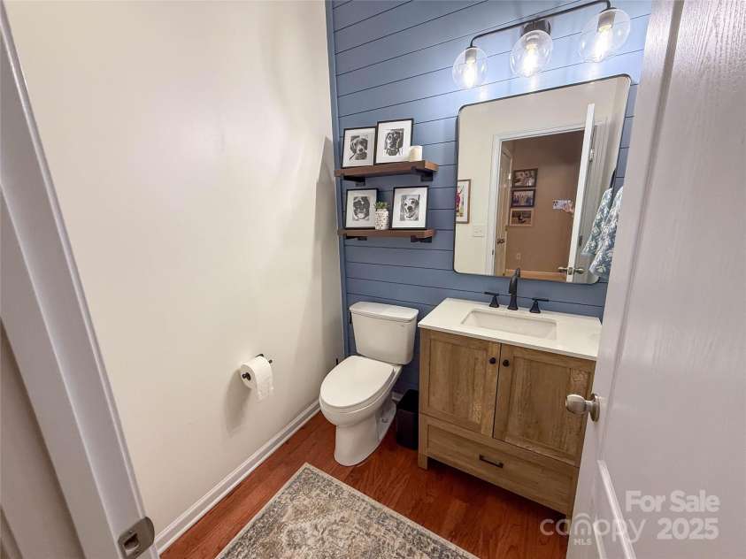 1284 Bridgeford Drive, Huntersville, NC 28078.  MLS# CAR4291230, YatesRealty ID 32322. 