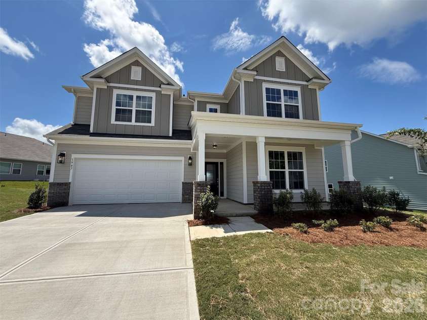1947 Thicket Drive, Gastonia, NC 28054.  MLS# CAR4382984, YatesRealty ID 32323. 