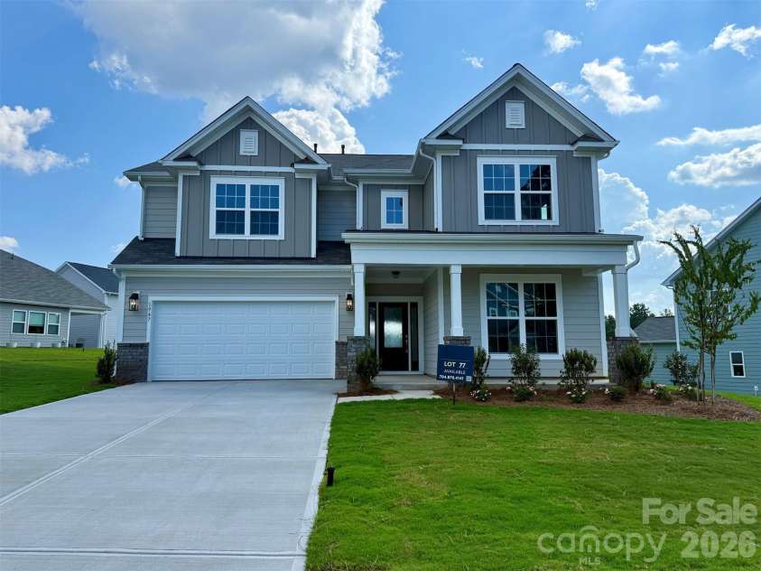1947 Thicket Drive, Gastonia, NC 28054.  MLS# CAR4382984, YatesRealty ID 32323. 